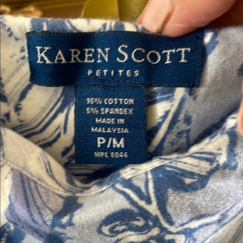 Karen Scott Blue and White Fitted Crop Tank Top - Picture 2 of 7